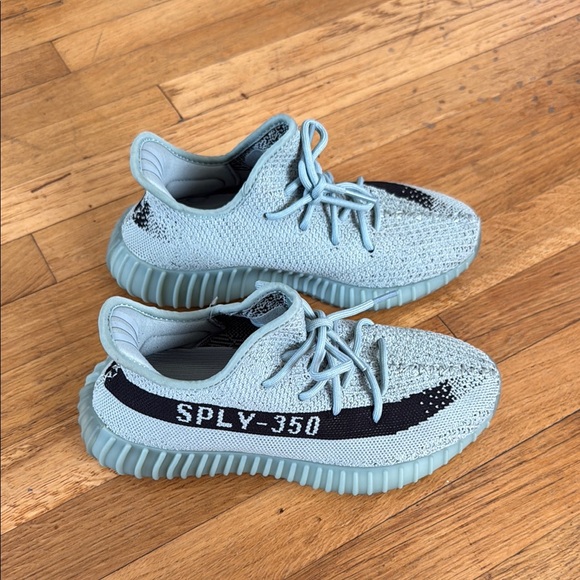 adidas gazelle silver green womens Adidas Yeezy Boost 350 V2 Salt